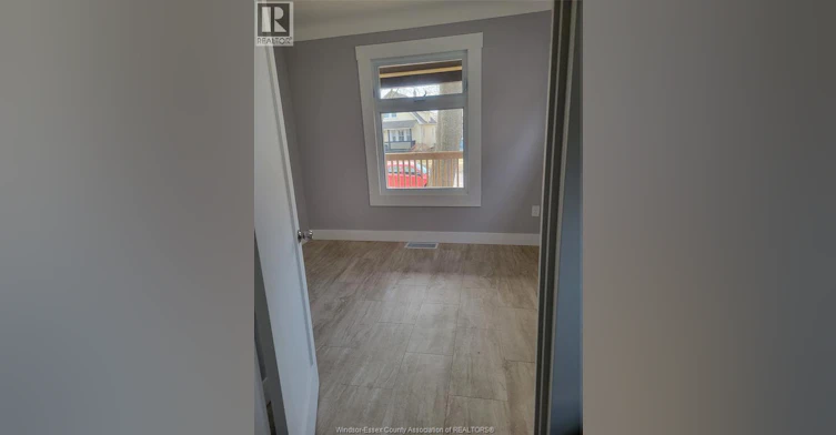MAIN FLOOR-1524 Lincoln, Windsor, ON, N8Y 2J4 - 7
