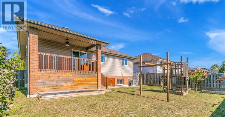420 Runstedler, Lasalle, ON, N9J 3X7 - 34