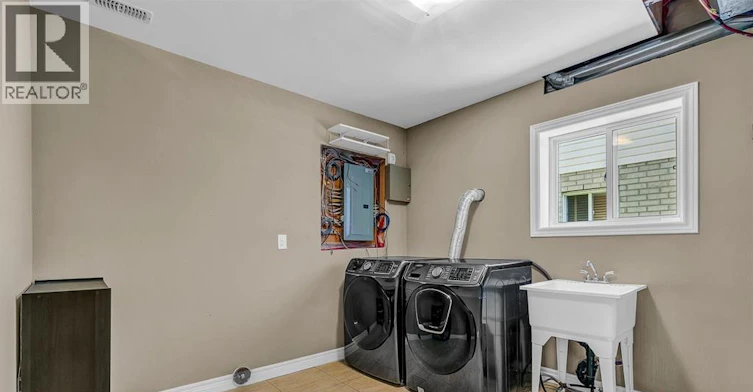 420 Runstedler, Lasalle, ON, N9J 3X7 - 31