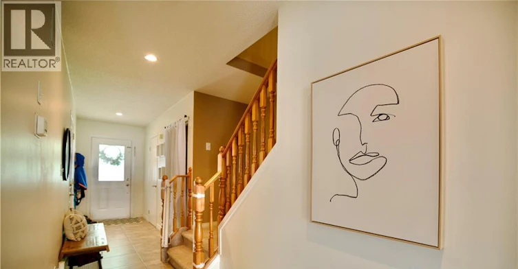 428 Bernay Drive, Waterloo, ON, N2T 2X8 - 3