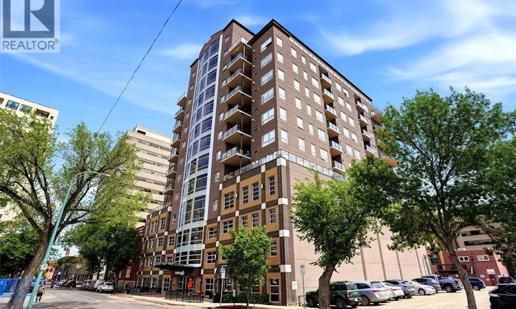 1202-2055 Rose Street