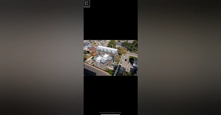 23-28 Marina Avenue, Toronto, ON, M8W 1K3 - 25