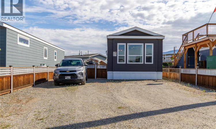9-65 Antoine Road