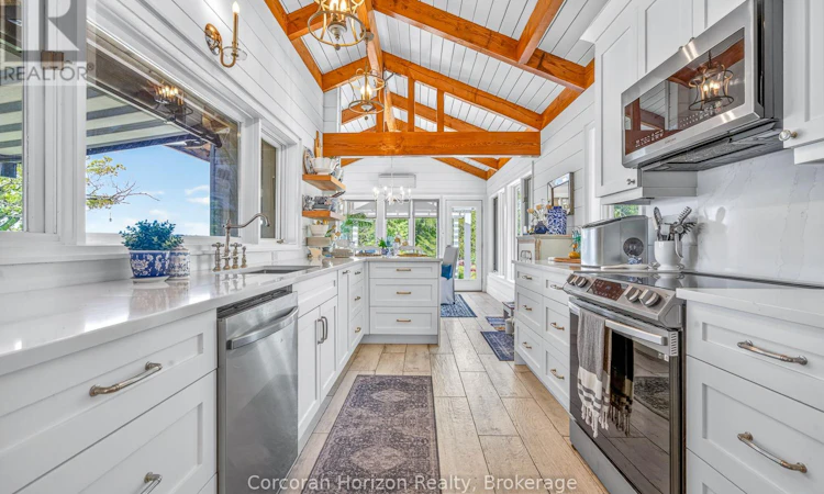 4476 Island 1040/Little Beausoleil Island