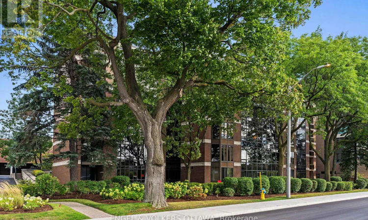 406-111 Echo Drive