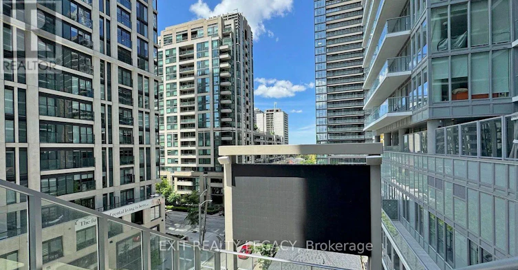 3507-99 Broadway Avenue, Toronto, ON, M4P 0E3 - 13