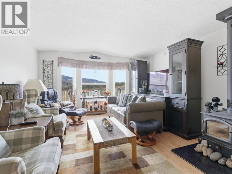 6584 Pinecrest Drive, Cache Creek, BC, V0K 2P0 - 24