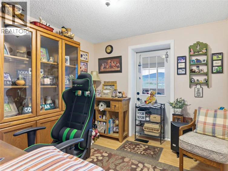 6584 Pinecrest Drive, Cache Creek, BC, V0K 2P0 - 17