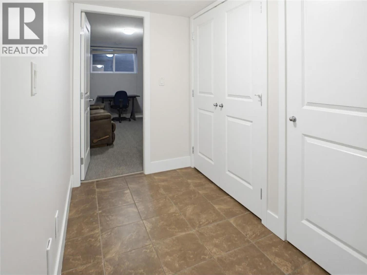 6-2046 Robson Place, Kamloops, BC, V2E 0A5 - 23