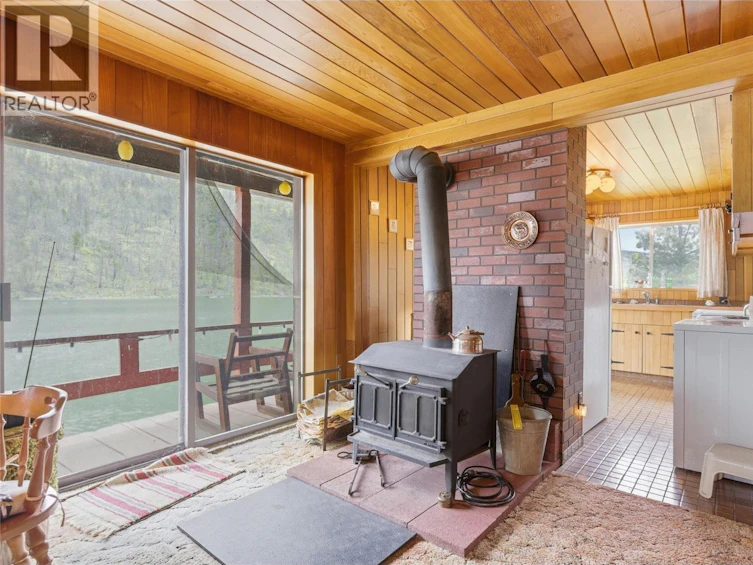 1970 Loon Lake Road, Loon Lake, BC, V0K 1K1 - 31
