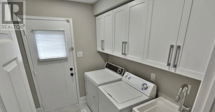 4584 Glastonbury Place, Mississauga, ON, L5M 3L6 - 9