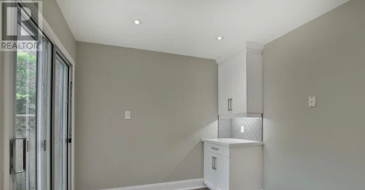 4584 Glastonbury Place, Mississauga, ON, L5M 3L6 - 6