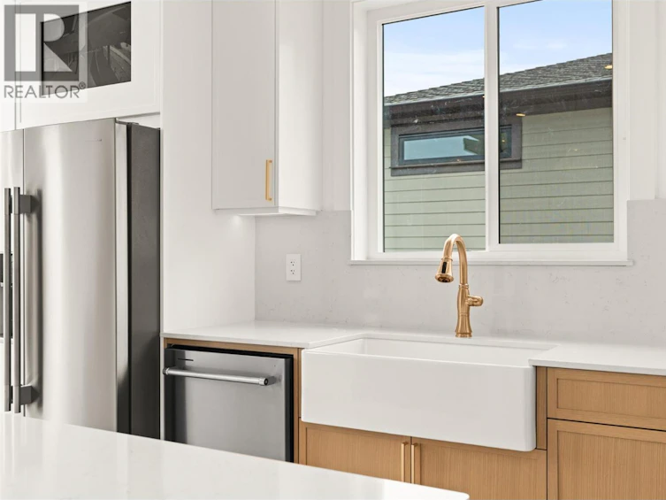 8924 Tavistock Road, Vernon, BC, V1H 2L4 - 14