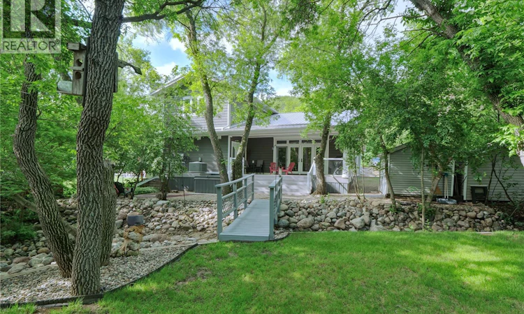 662 Valley Drive