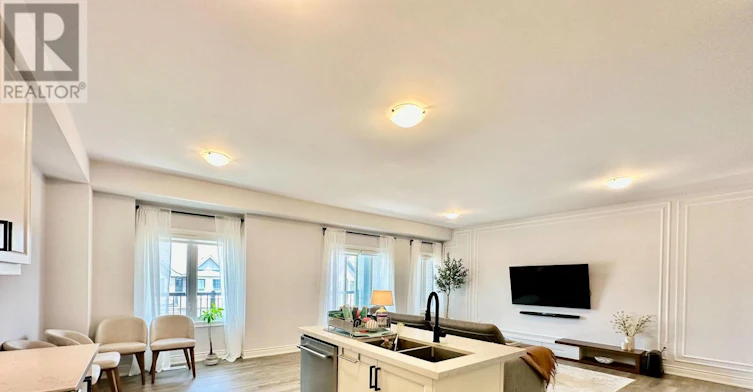 8 Alan Williams Trail, Uxbridge, ON, L9P 0R5 - 9