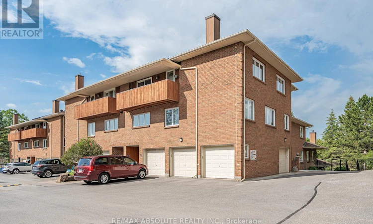 206 Stratas Court