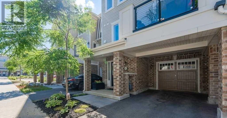 929 Apple Hill Lane, Kitchener, ON, N2R 0L7
