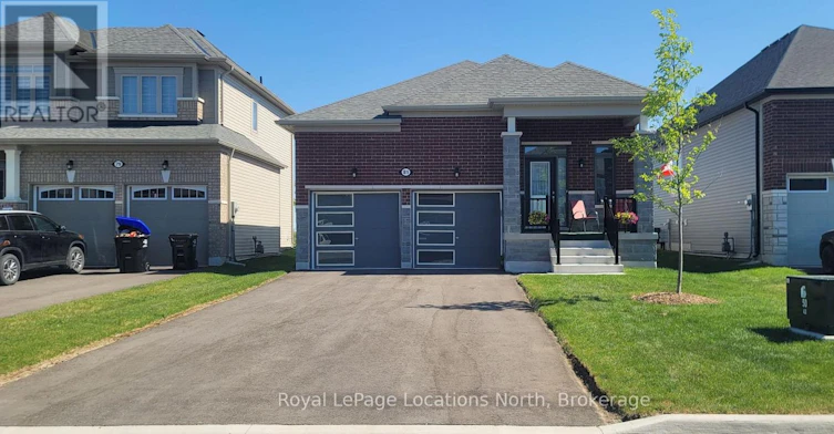 81 Season Crescent, Wasaga Beach, ON, L9Z 0L9