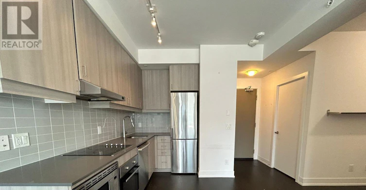 707-7 Kenaston Gardens, Toronto, ON, M2K 0E9 - 4