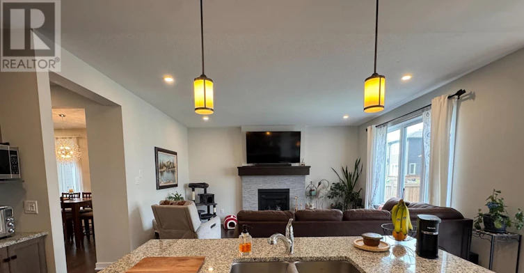 802 Sendero Way, Ottawa, ON, K2S 0Y9 - 4