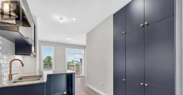 247 La Marche Avenue, Ottawa, ON, K1W 0Y3 - 10
