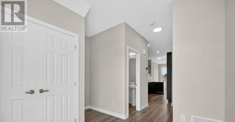 247 La Marche Avenue, Ottawa, ON, K1W 0Y3 - 15