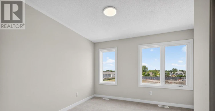 247 La Marche Avenue, Ottawa, ON, K1W 0Y3 - 20