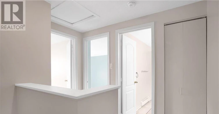 C-20 Forester Crescent, Ottawa, ON, K2H 8X9 - 21