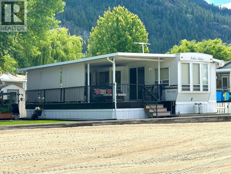 49C-1835 Bakery Frontage Road, Christina Lake, BC, V0H 1E3 - 3