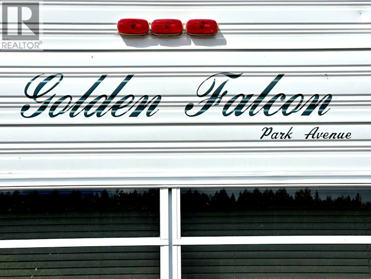 49C-1835 Bakery Frontage Road, Christina Lake, BC, V0H 1E3 - 4