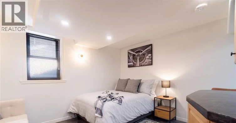 9-269 Randolph Place, Windsor, ON, N9B 2T2 - 4
