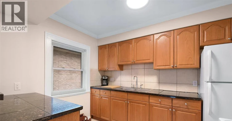 3-269 Randolph Place, Windsor, ON, N9B 2T2 - 10