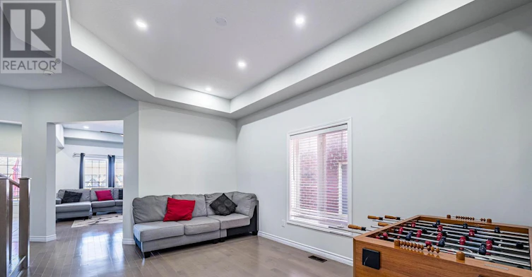 18 Monkton Circle, Brampton, ON, L6Y 0X1 - 7