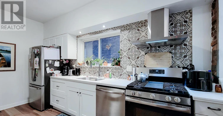 2-64 Locke Street N, Hamilton, ON, L8R 3A5 - 11