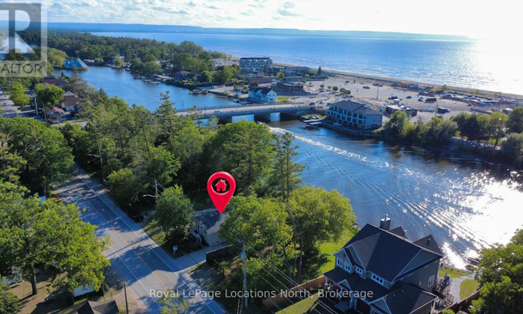 32 River Road E