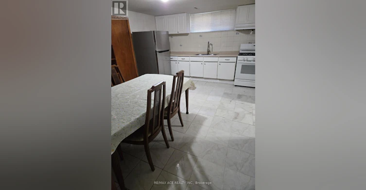 BSMT-45 Wheelwright Crescent, Toronto, ON, M3N 1V2 - 5