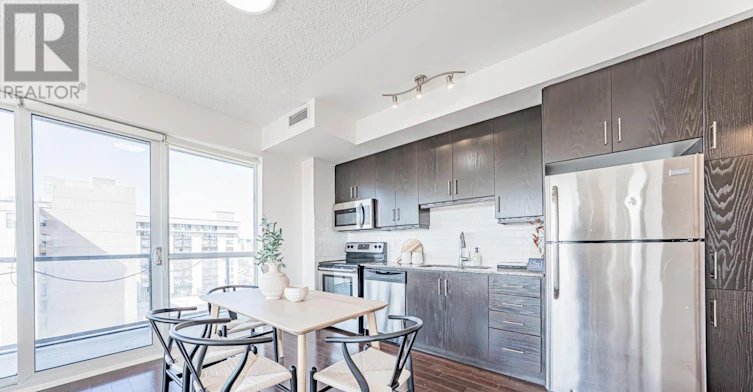 834-15 James Finlay Way, Toronto, ON, M3M 0B3 - 3