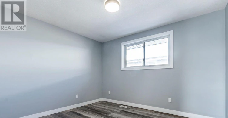 MAIN-162 Speight Boulevard, London, ON, N5V 3J5 - 17