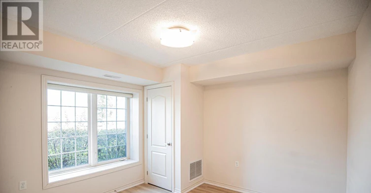 102-1440 Main Street E, Milton, ON, L9T 8W3 - 15
