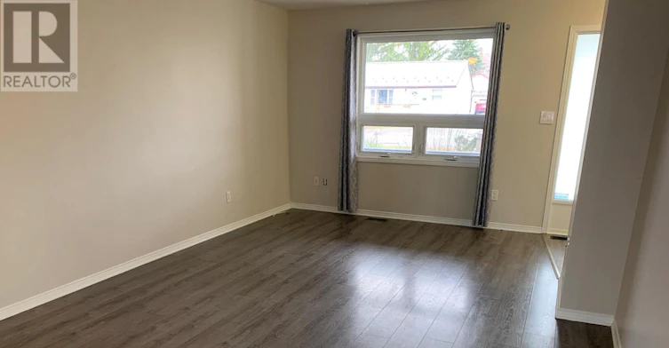 27 Steele Street, St. Thomas, ON, N5R 2Y2 - 7