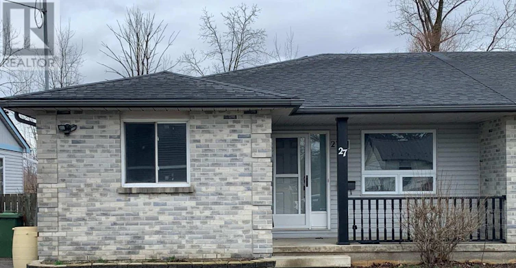 27 Steele Street, St. Thomas, ON, N5R 2Y2