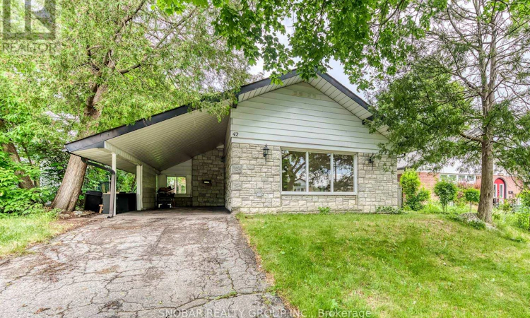 42 Clearbrooke Circle