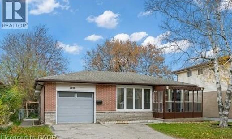 1206 Valentine Drive