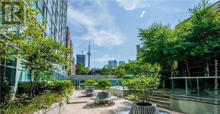 1501-96 St Patrick Street, Toronto, ON, M5T 1V1 - 16