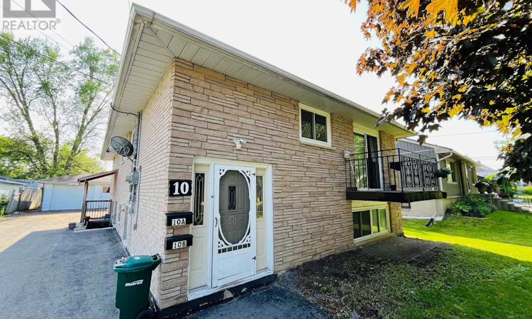 10 Shamrock Road