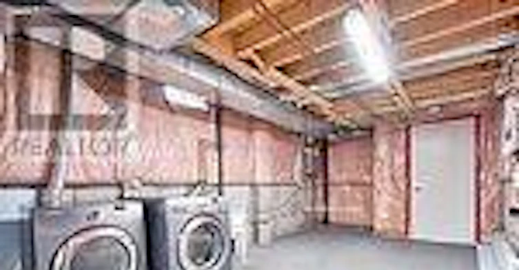 9 Catherina Street, Markham, ON, L6C 2G1 - 6