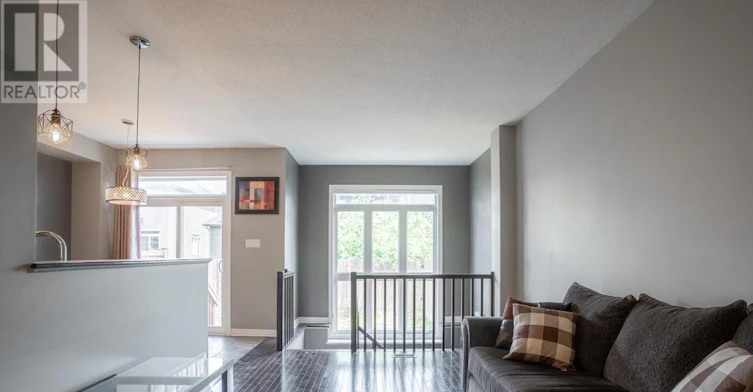 712 Brian Good Avenue, Ottawa, ON, K4M 0C1 - 4