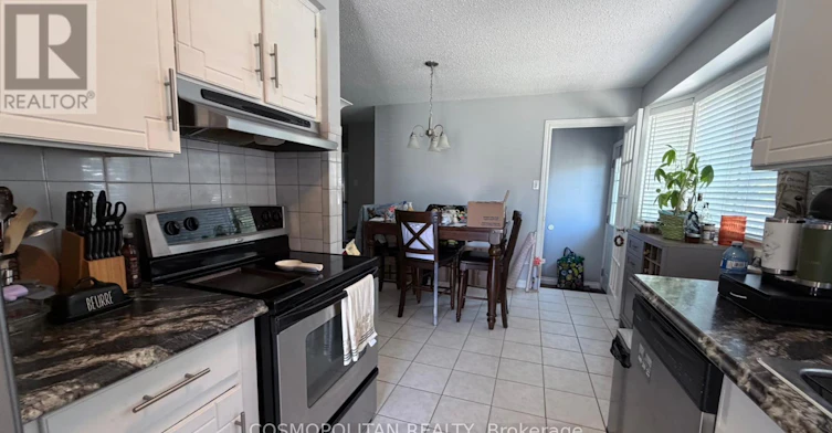 7421 Jubilee Drive, Niagara Falls, ON, L2G 7J2 - 4