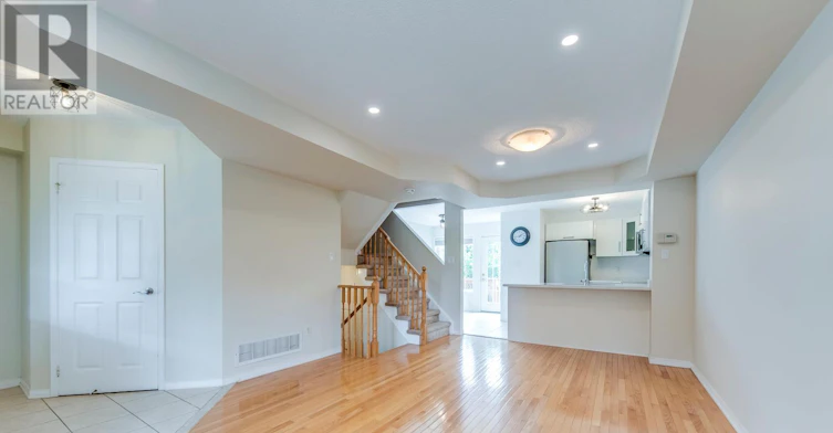 204 Roxton Road, Oakville, ON, L6H 6M8 - 5