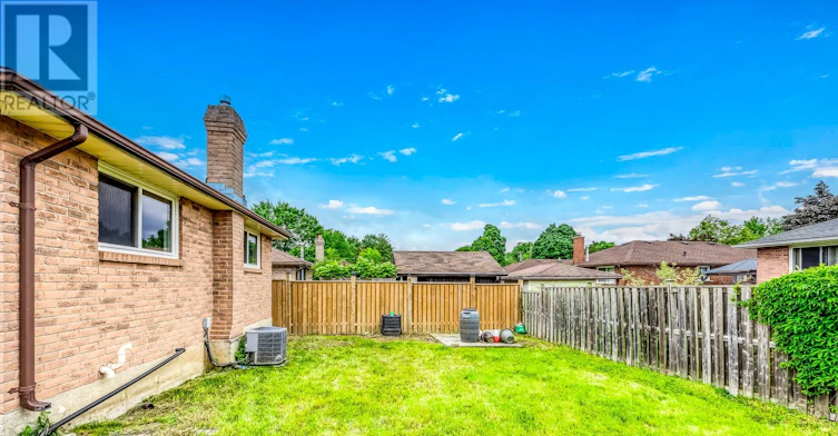 115 Scenic Wood Crescent, Kitchener, ON, N2A 3N2 - 42